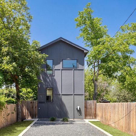 The Heritage Haus - Modern Cabin In Downtown San Antonio Villa Eksteriør bilde